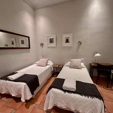 Casa Consell Gran Via, Guest House-2