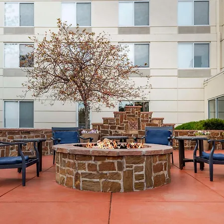 Hilton Garden Inn Denver Airport-2
