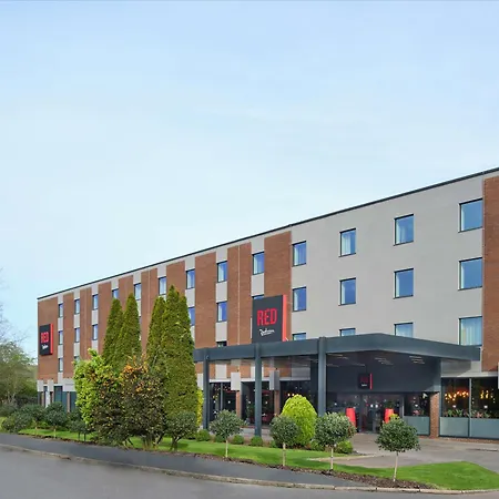 Radisson Red London Gatwick Airport-2