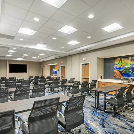 Fairfield Inn & Suites Houston Memorial City Area-2