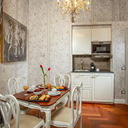 The Inn At The Spanish Steps Luxury Collection - Bocca Di Leone 63 Luxury Suites-2