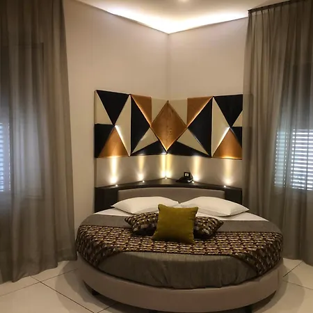 Hotel Tonic-2
