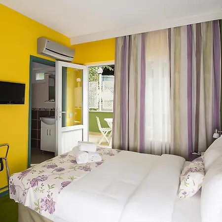 Mini Harem Hotel-3