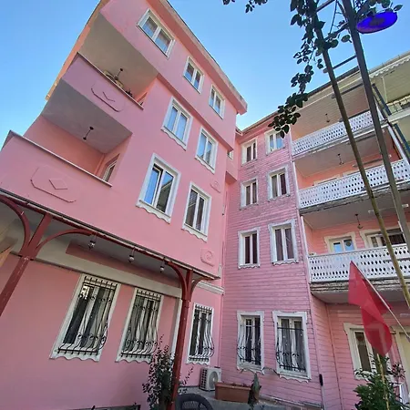 Pembe Koesk Old City Center-2