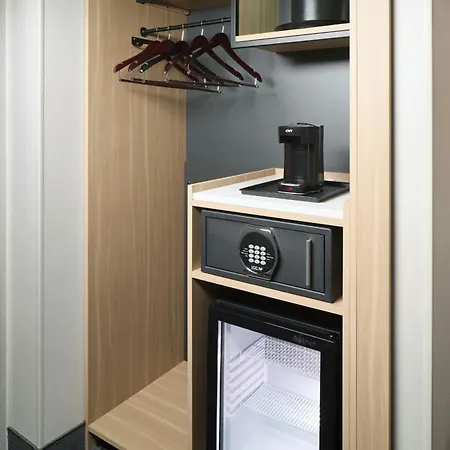 Fairfield Inn & Suites By Marriott Montreal Airport-3