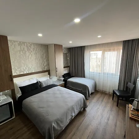 Sis Hotel-3