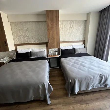 Sis Hotel-2