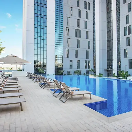 Hilton Garden Inn Dubai Jumeirah-3