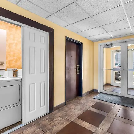 Quality Inn & Suites Salt Lake City Airport West-2