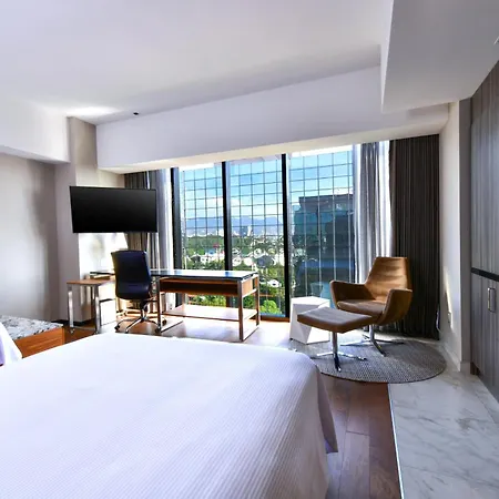 Krystal Grand Suites Insurgentes-3