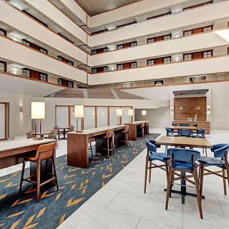 Embassy Suites By Hilton Oklahoma City Will Rogers Airport-3