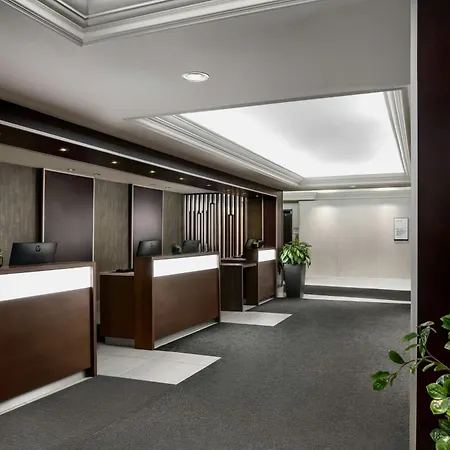 Sheraton Montreal Airport Hotel-3