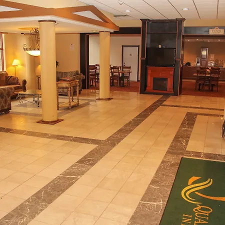 Quality Inn Buffalo Airport-2
