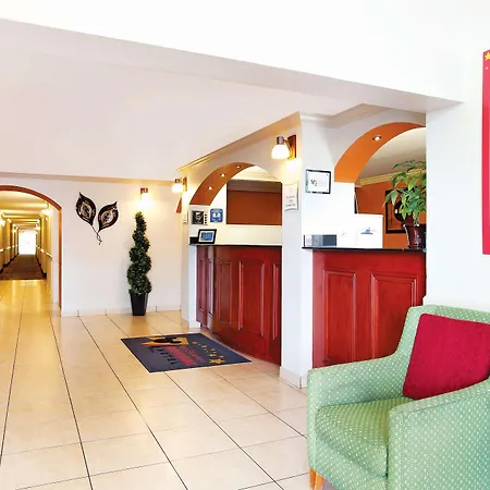 La Quinta Inn By Wyndham Orlando International Drive North-3