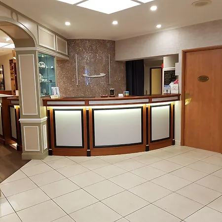 Hotel Champerret Elysees-3
