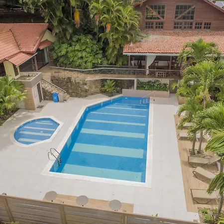 El Rodeo Estancia Boutique Hotel & Steakhouse-3