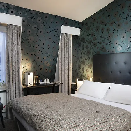 Hotel Plaza Etoile-3