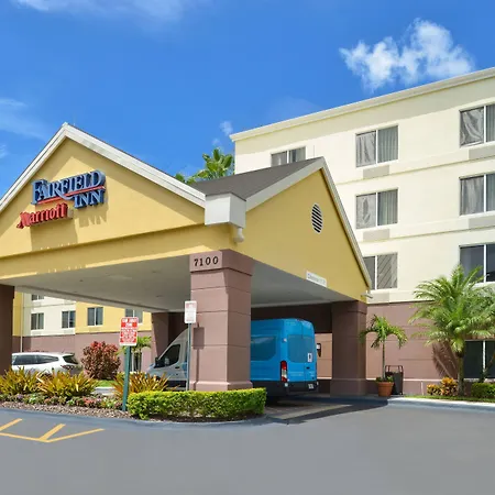 Fairfield Inn Orlando Airport-2