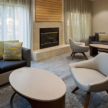 Courtyard Houston Westchase-3