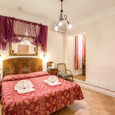 Hotel Caravaggio-3