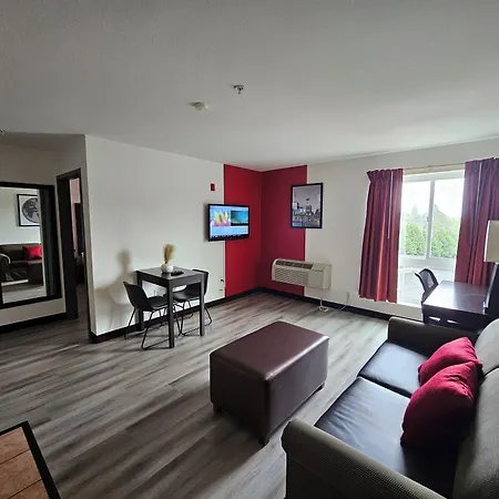 Ramada By Wyndham Seatac Airport-2