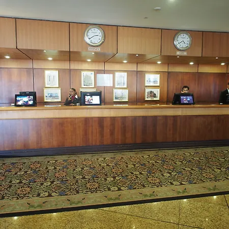 Stamford Plaza Sydney Airport Hotel & Conference Centre-3