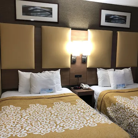 Days Inn Brooklyn-3