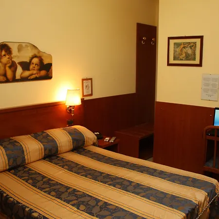Hotel Viennese-2