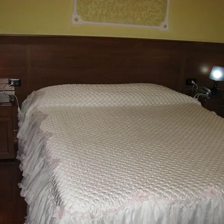 Hotel Iris-3