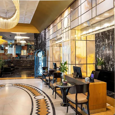Radisson Blu Hotel Istanbul Pera-3