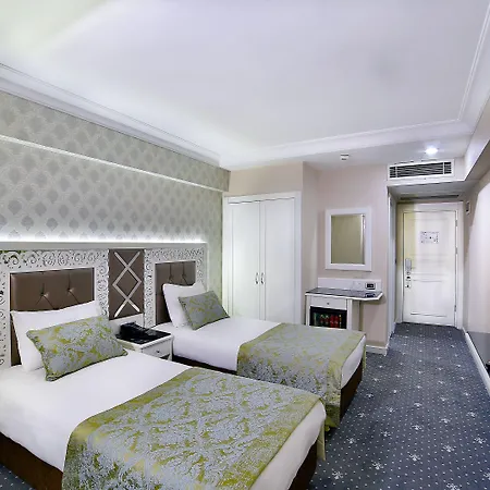 Monaco Hotel-2