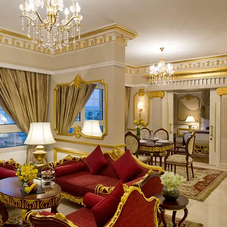 Warwick Doha-3