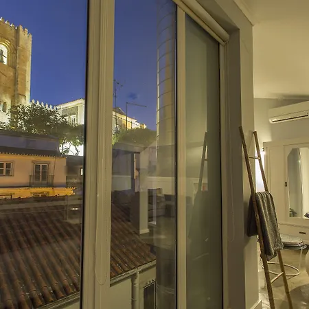 Emporium Lisbon Suites-3