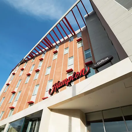 Hampton By Hilton Bogota Usaquen-2