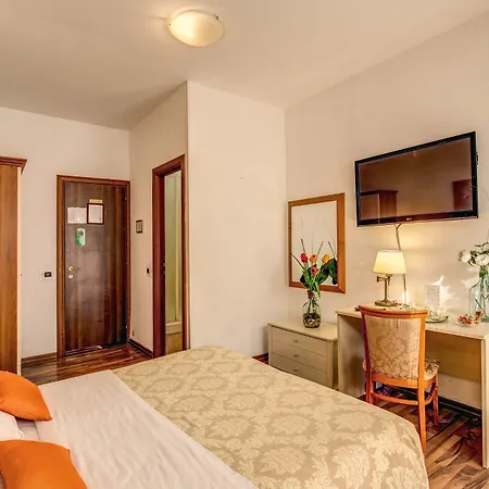 Trastevere Rooms-2