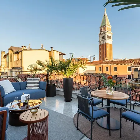 Palazzo Rota Luxury Apartments-3