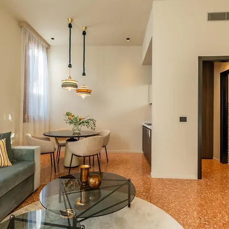 Palazzo Rota Luxury Apartments-2