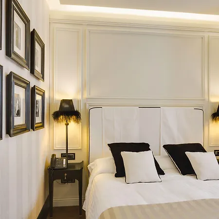 Bellezza Al Colosseo - B&B & Apts-3