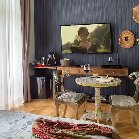 Qt Suites Roma-3