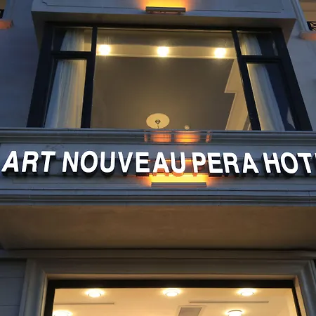 Art Nouveau Pera-3
