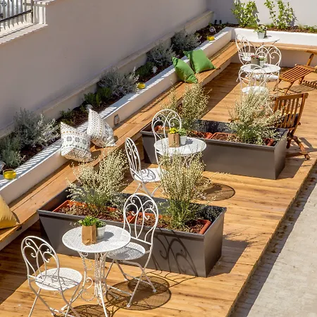 Urban Garden Hotel-3
