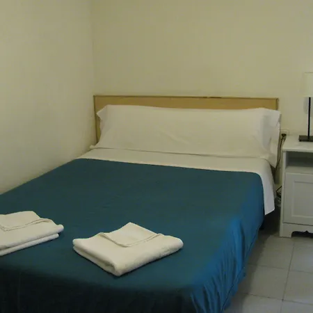 Hostal Elkano-2
