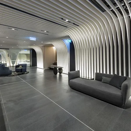 Skye Suites Sydney-2