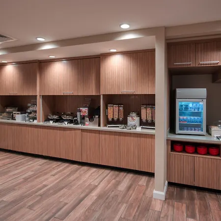 Towneplace Suites By Marriott Indianapolis Airport-2