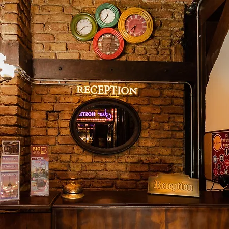 Sanat Hostel Taksim-3