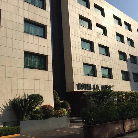 Hotel La Luna-3