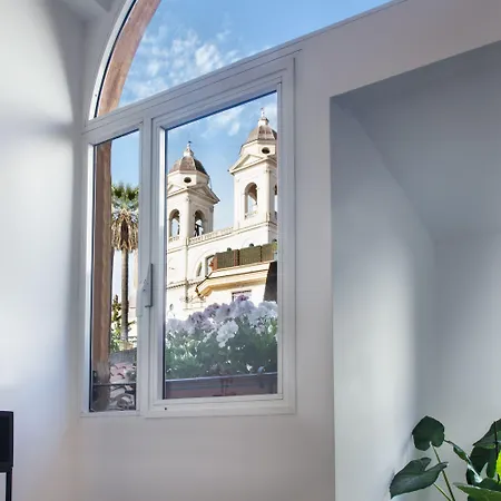 Fellini Design Suites-2