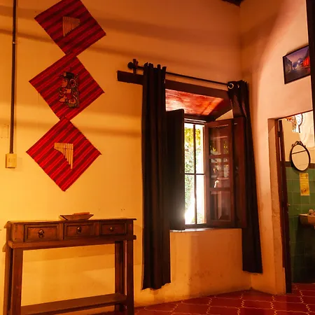 Tzunun Hostel-3