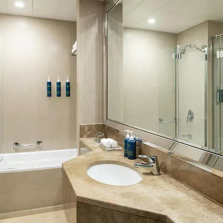 Four Points By Sheraton Sheikh Zayed Road-2