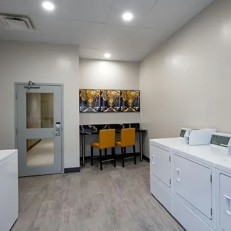 Fairfield Inn & Suites By Marriott Winnipeg-3